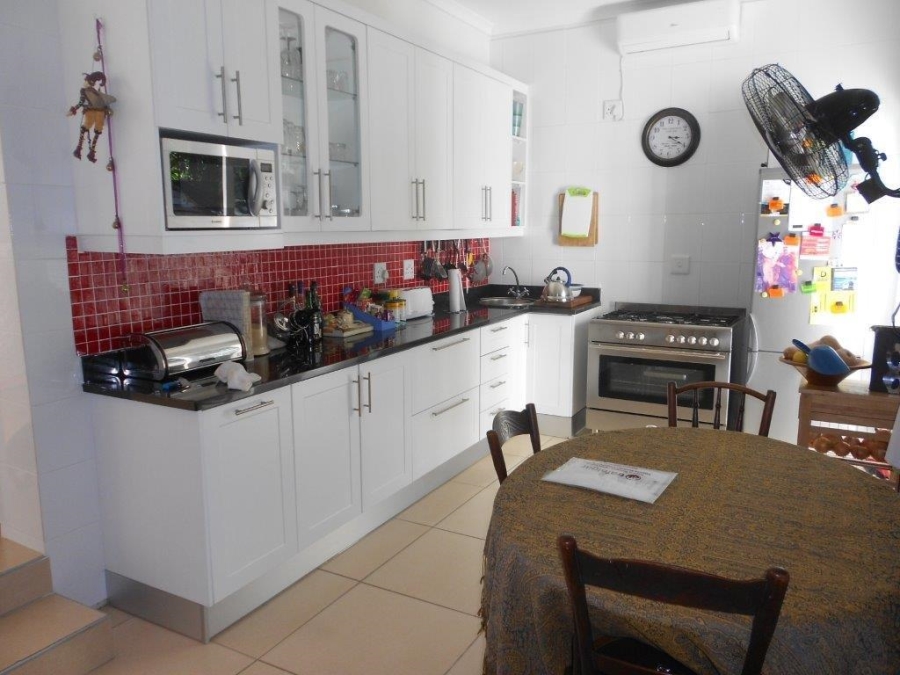 2 Bedroom Property for Sale in Bonza Bay Eastern Cape